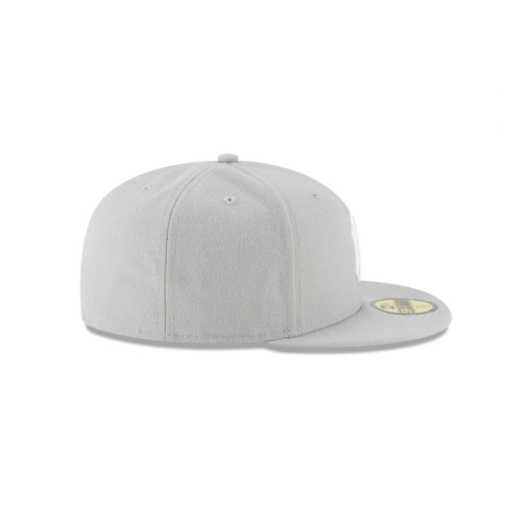 New York Yankees grey basic fitted hat