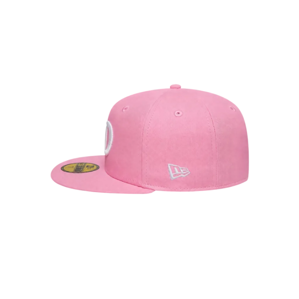 Detroit Tigers pink basic fitted hat