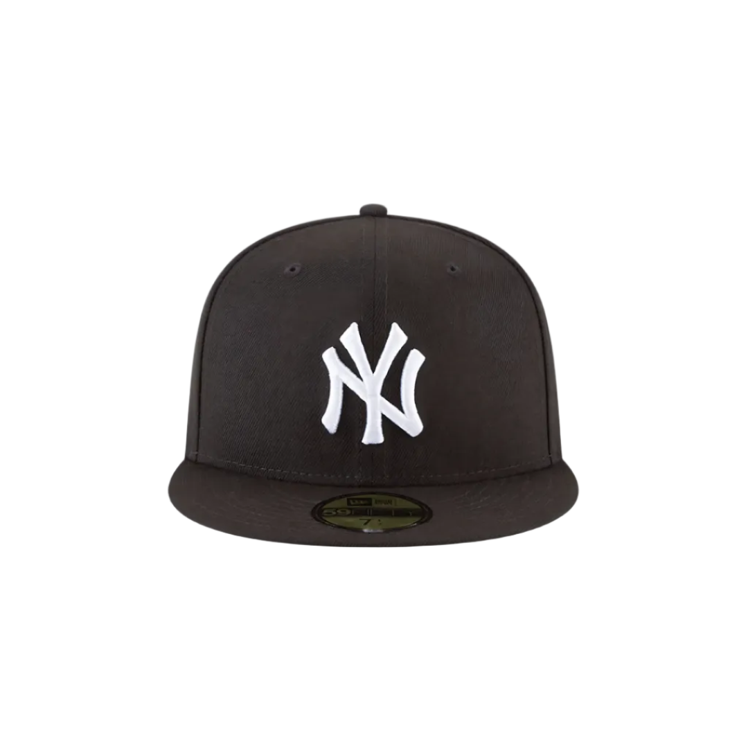 New York Yankees black basic fitted hat