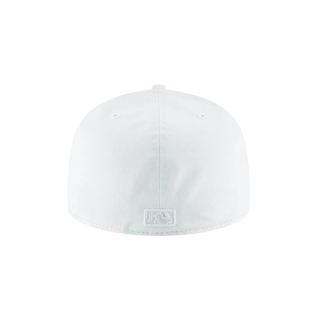New York Yankees white basic fitted hat